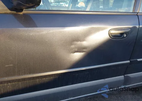 2009 Subaru Outback 2.5I from USA, damaged, VIN 4S4BP61C097319009